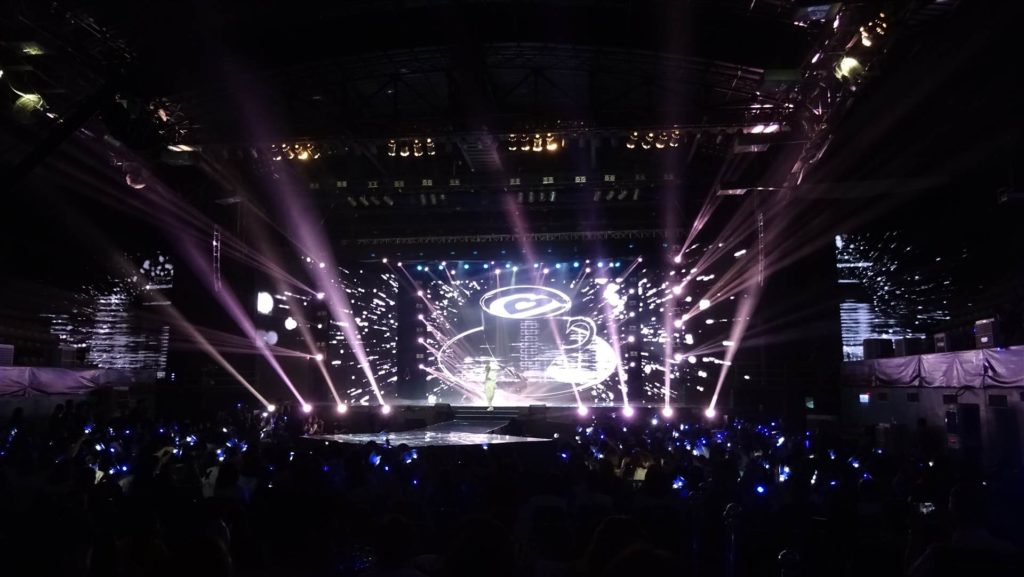 MÀN HÌNH LED + HOLOGRAM - STARDOM CONCERT VŨ CÁT TƯỜNG